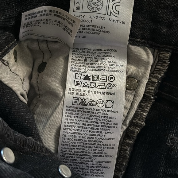 Levi’s 501 Skinny Jeans - Picture 7 of 7